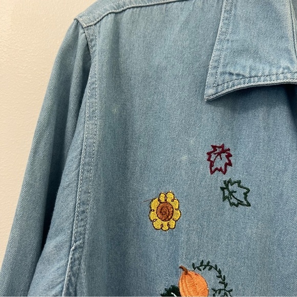 Vintage Falls Creek Fall Scarecrow Embroidered Denim Chambray Button Down Shirt - Picture 6 of 6